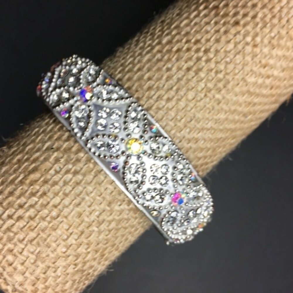 Rainbow Hinged Bangle Bracelet Silver Rhinestone Cutaway Oval Bling Glam Vintage